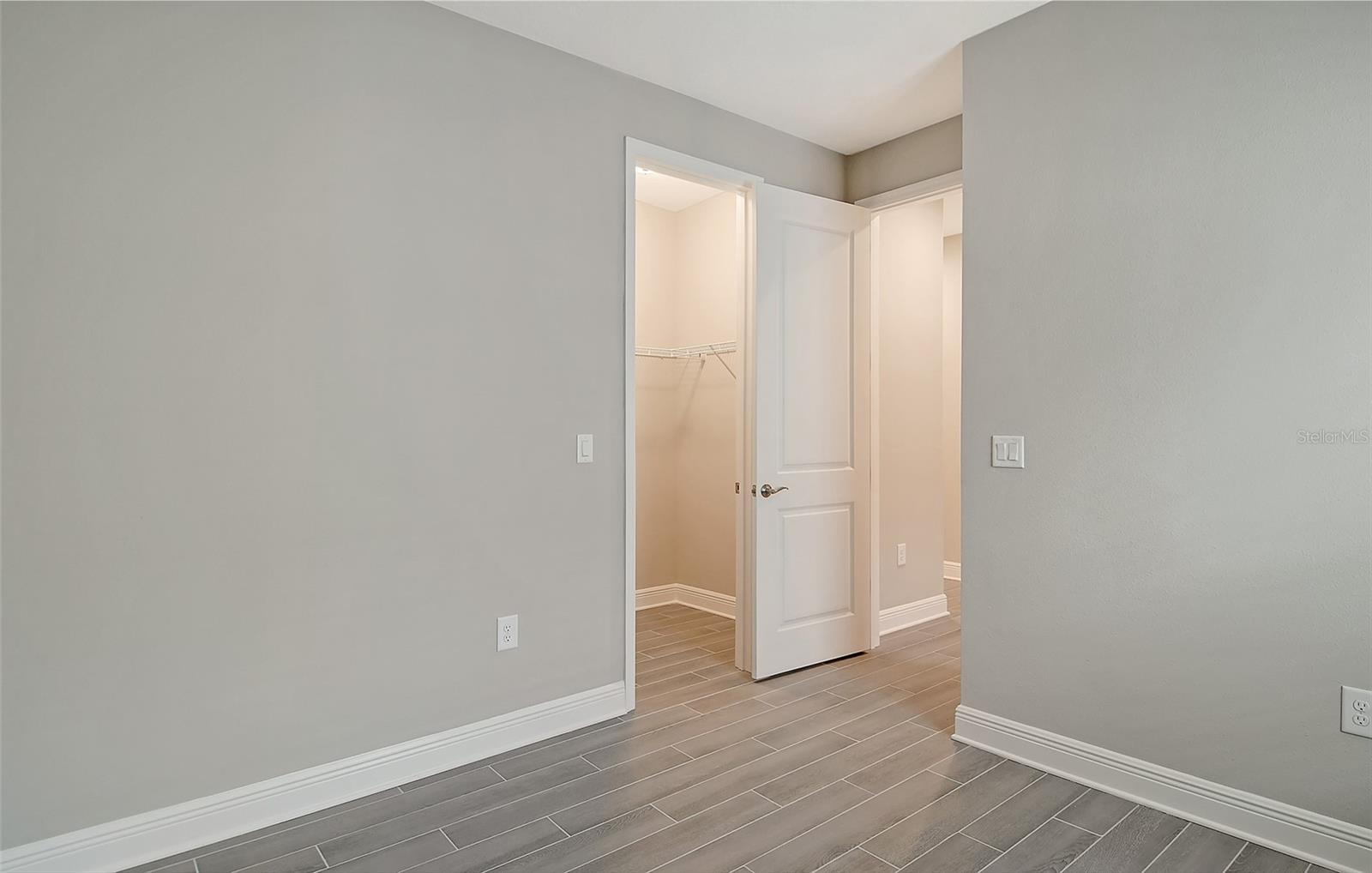 2628 STAR APPLE WAY