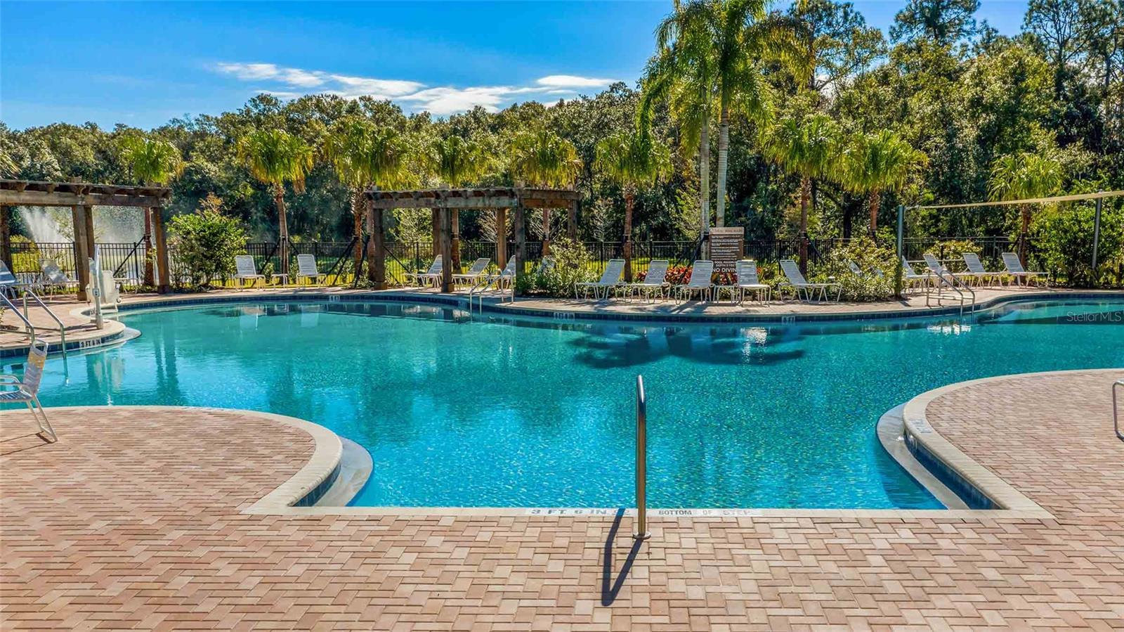 18324 FATTORIA TER