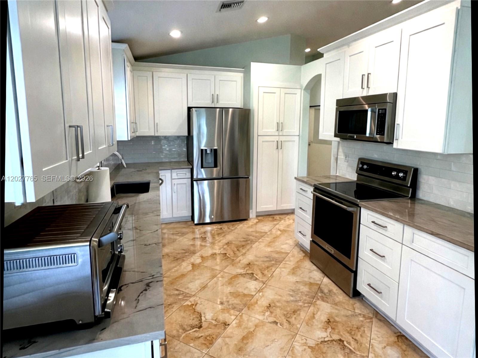 3933 Diamond Palladium Terrace