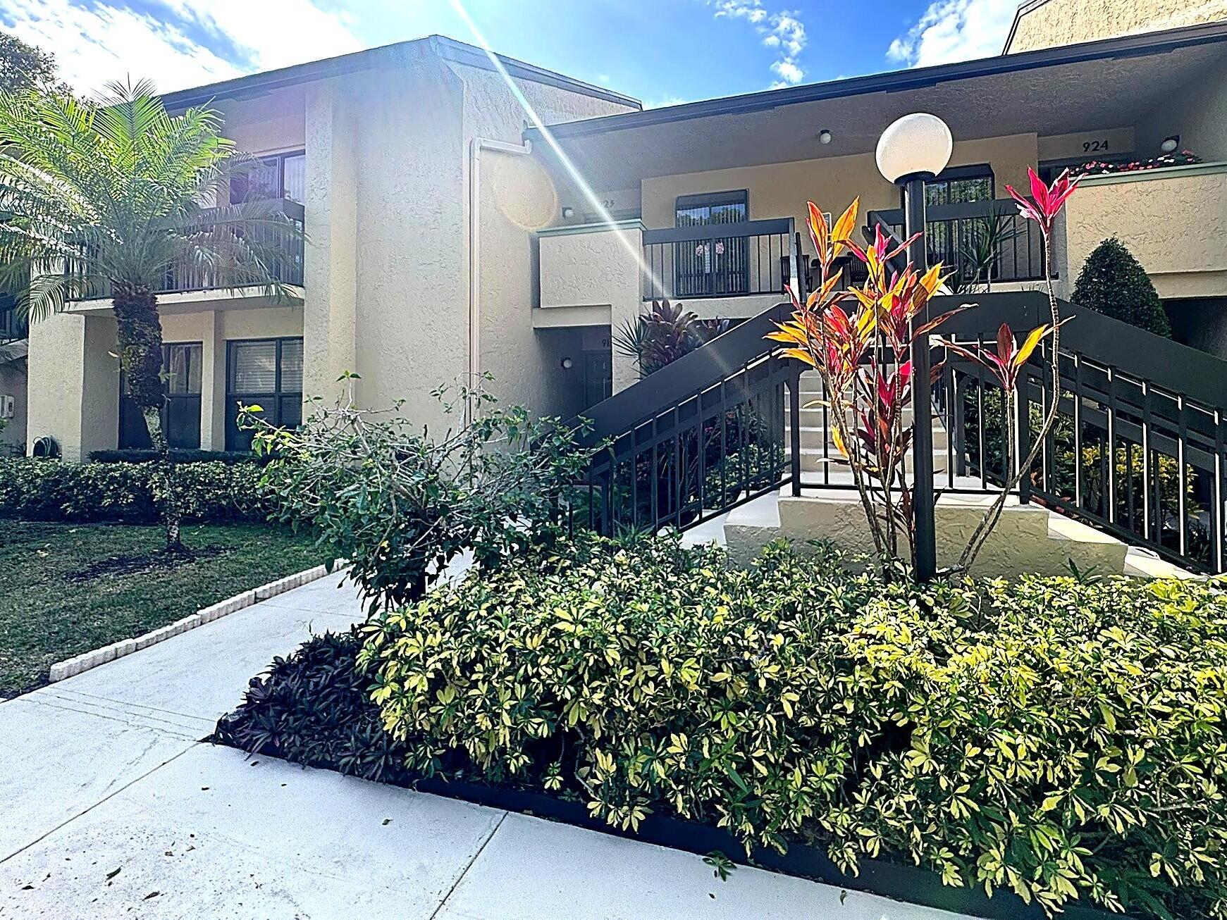 5106 Oak Hill Lane 923