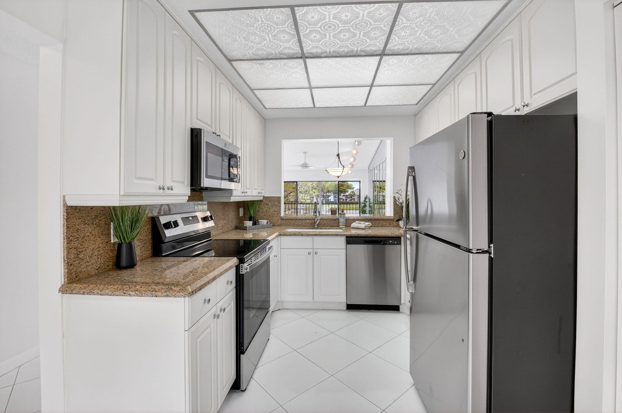 5106 Oak Hill Lane 923