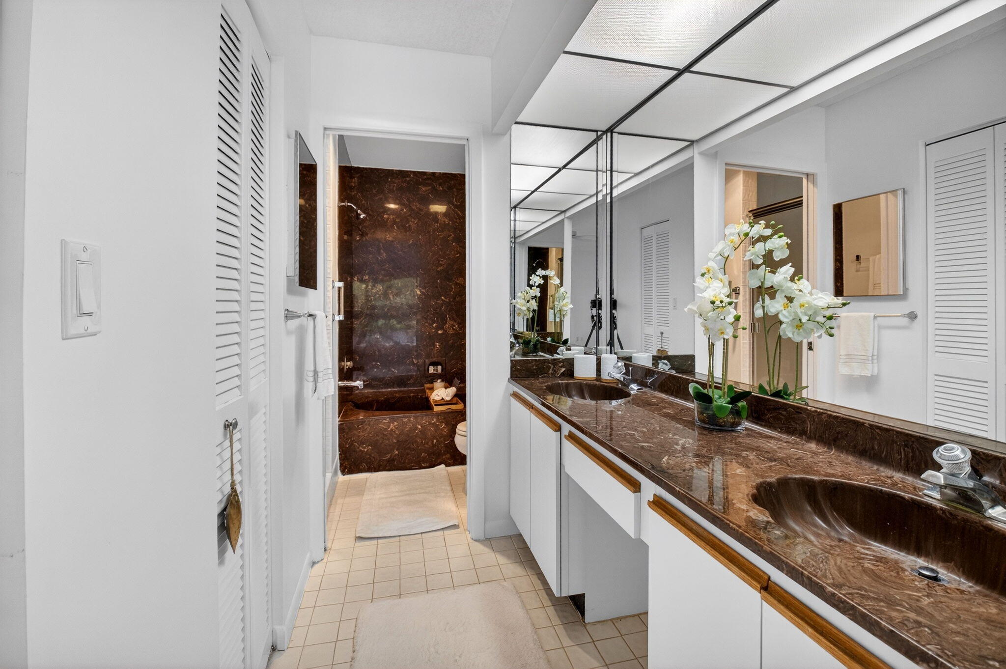 5106 Oak Hill Lane 923