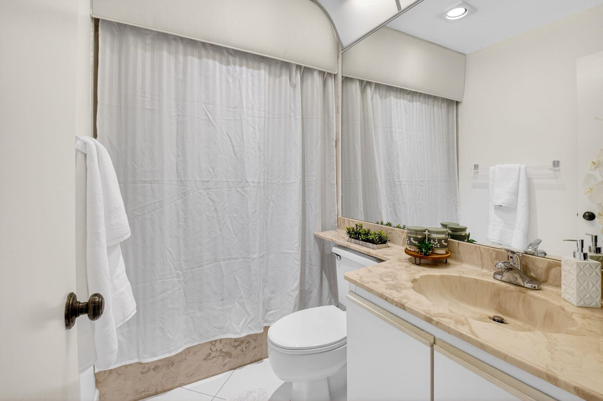 5106 Oak Hill Lane 923