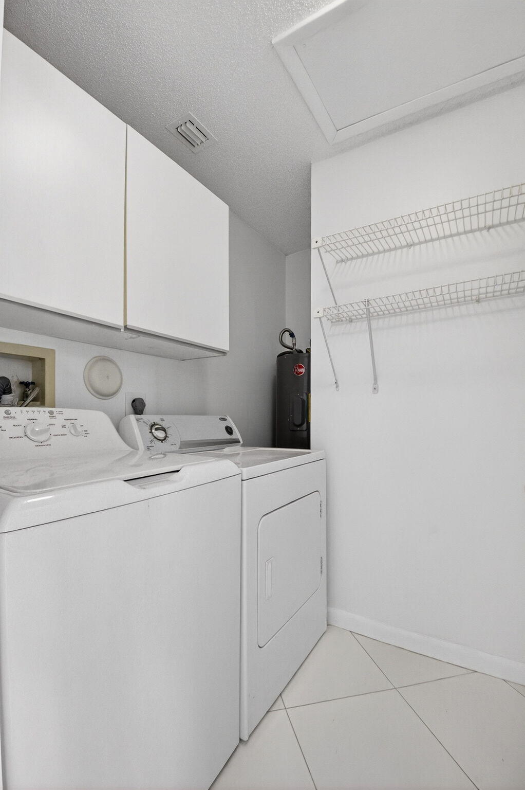 5106 Oak Hill Lane 923