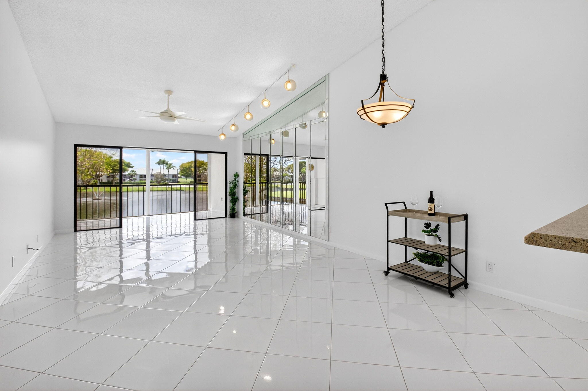 5106 Oak Hill Lane 923