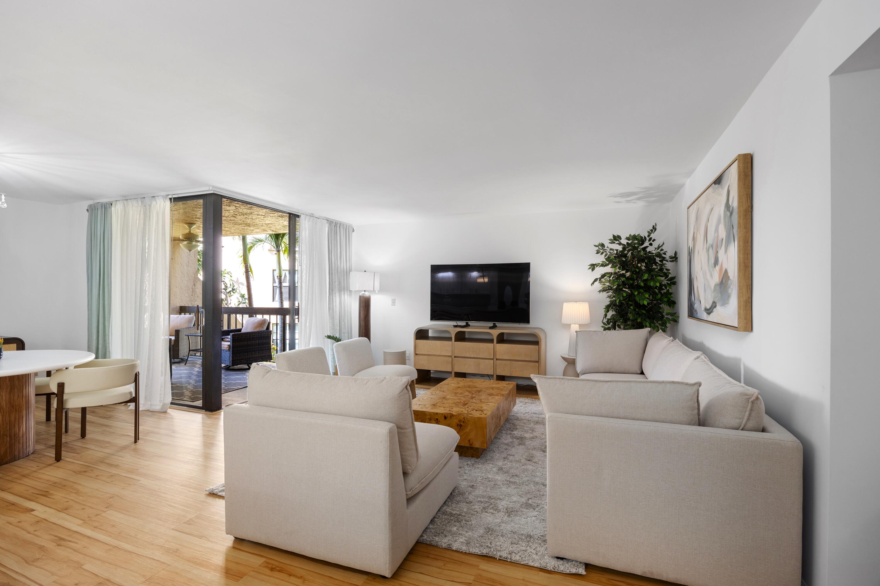 750 Egret Circle 6210