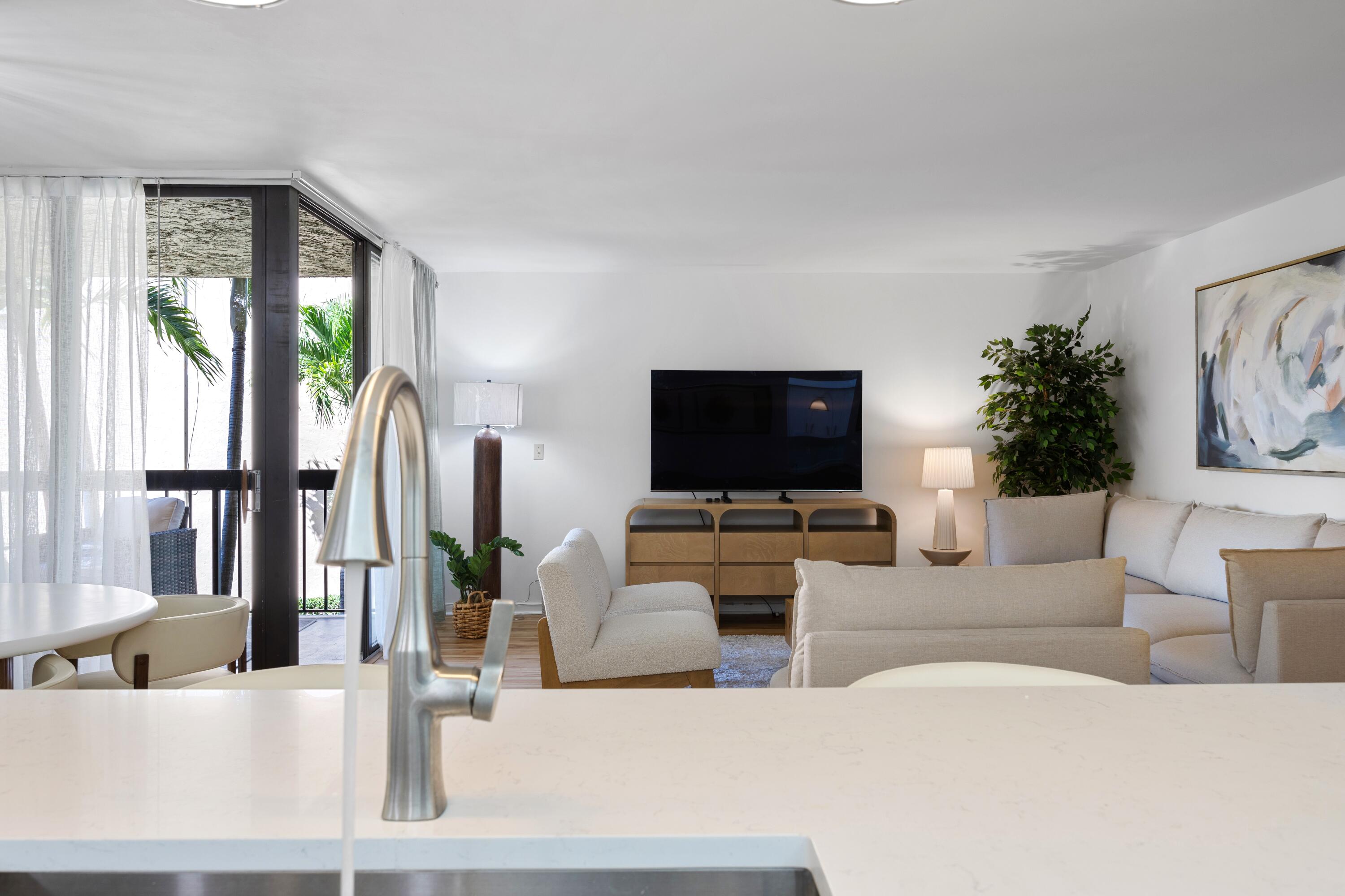750 Egret Circle 6210