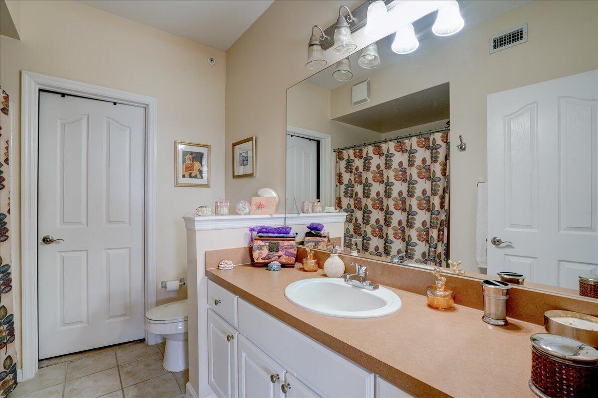 2012 Alta Meadows Lane 103