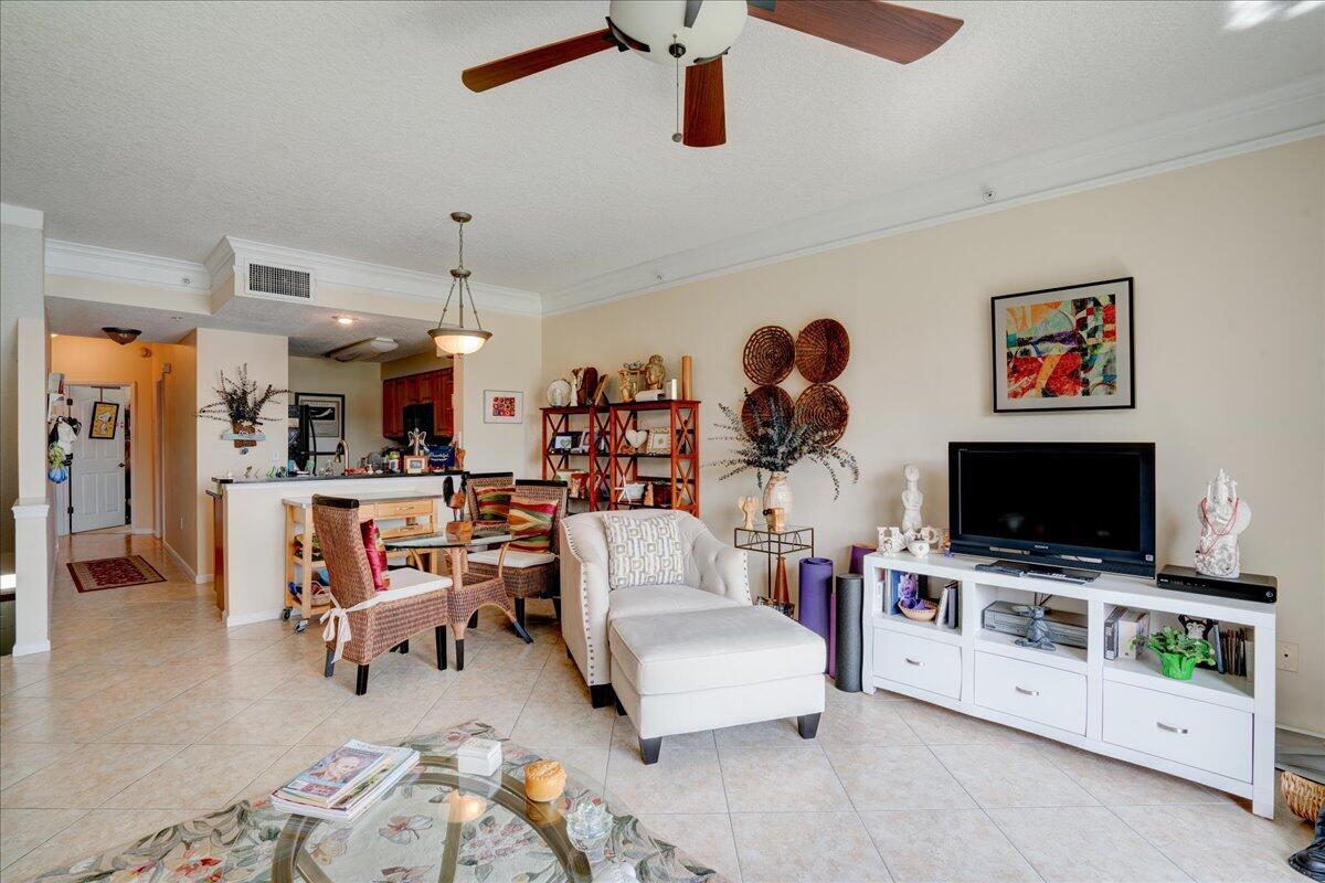 2012 Alta Meadows Lane 103