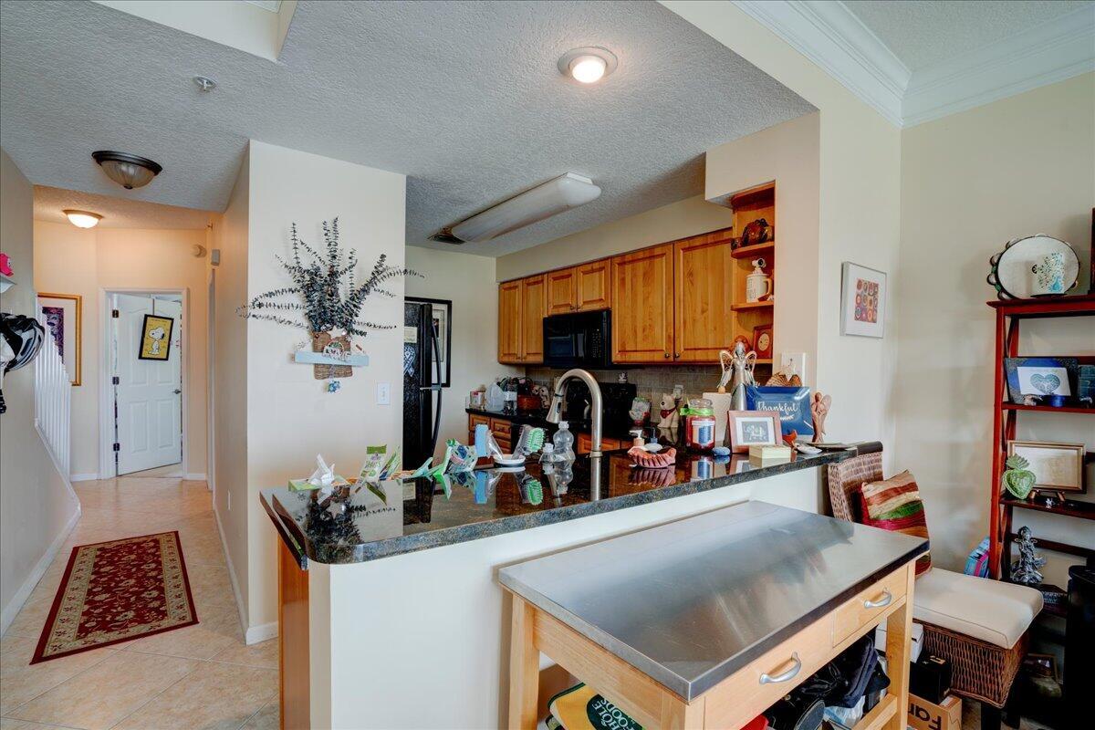 2012 Alta Meadows Lane 103