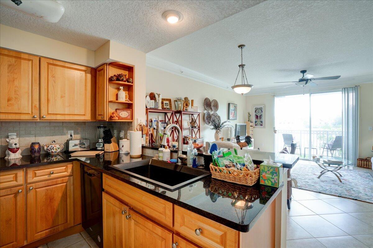 2012 Alta Meadows Lane 103