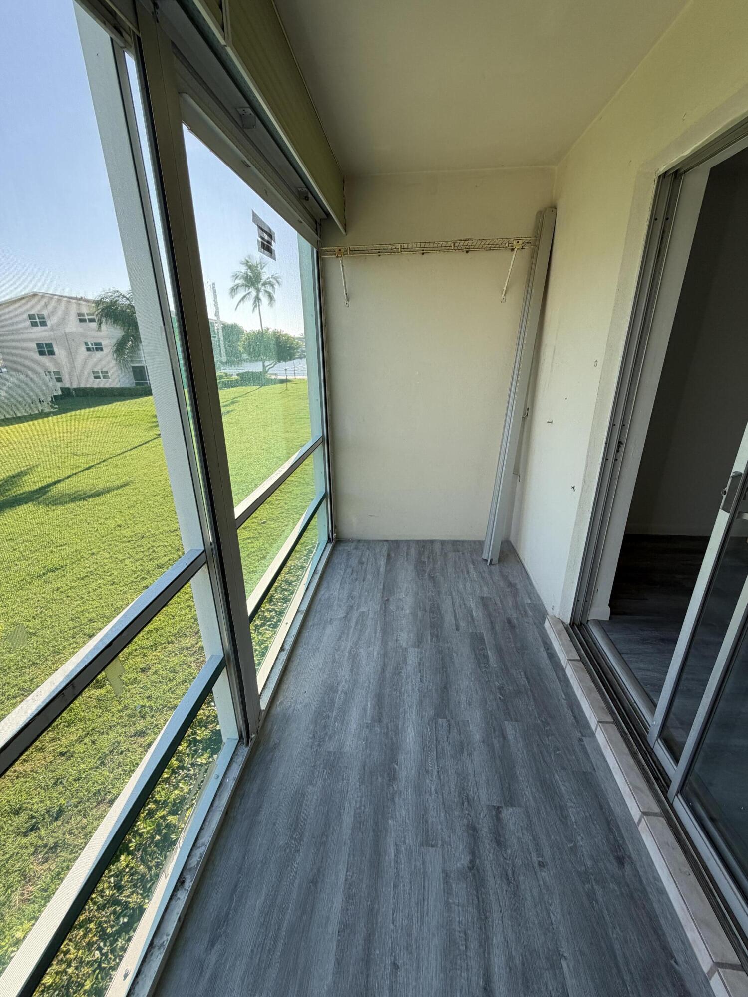 370 E Horizons 203