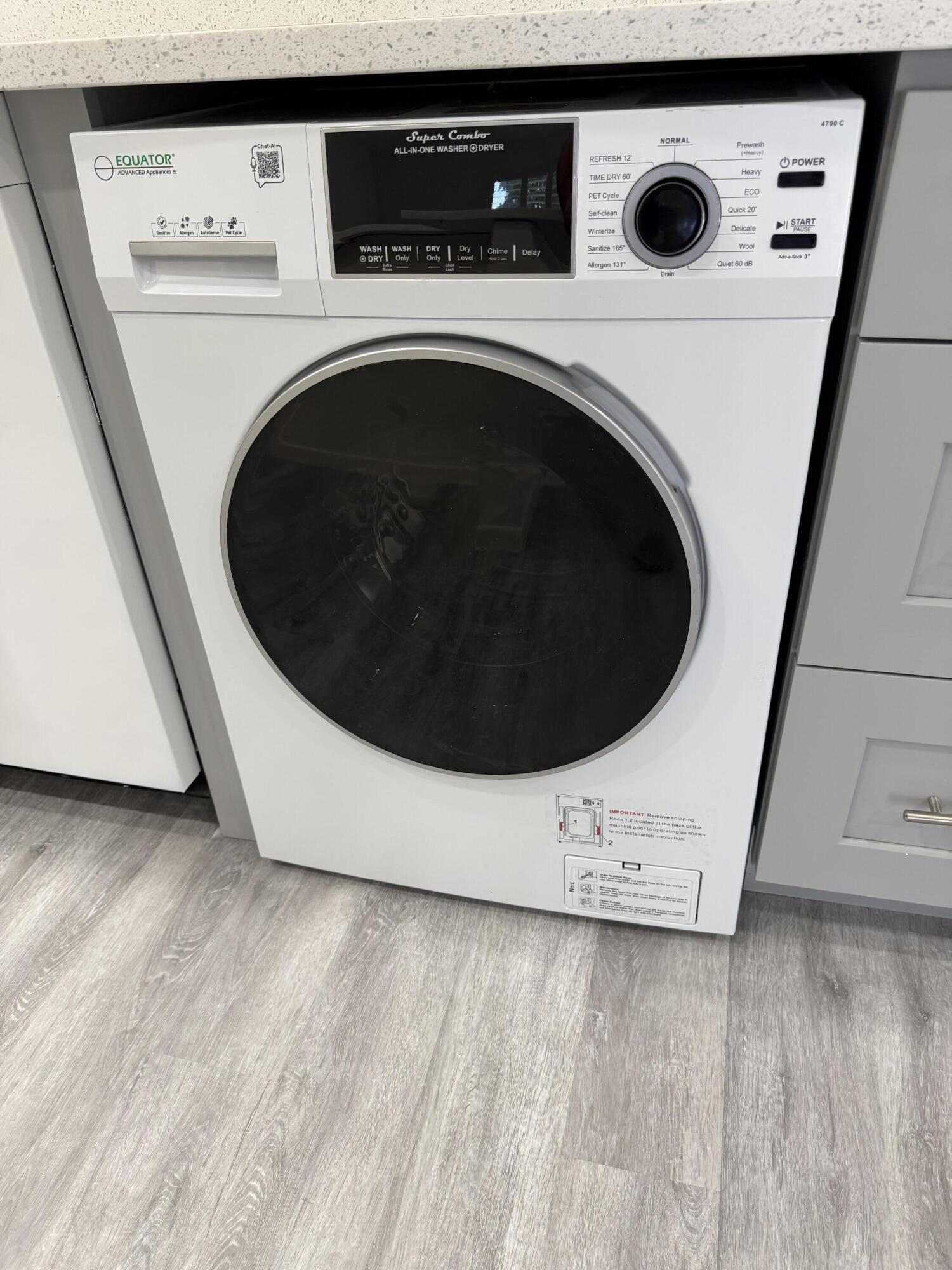 370 E Horizons 203
