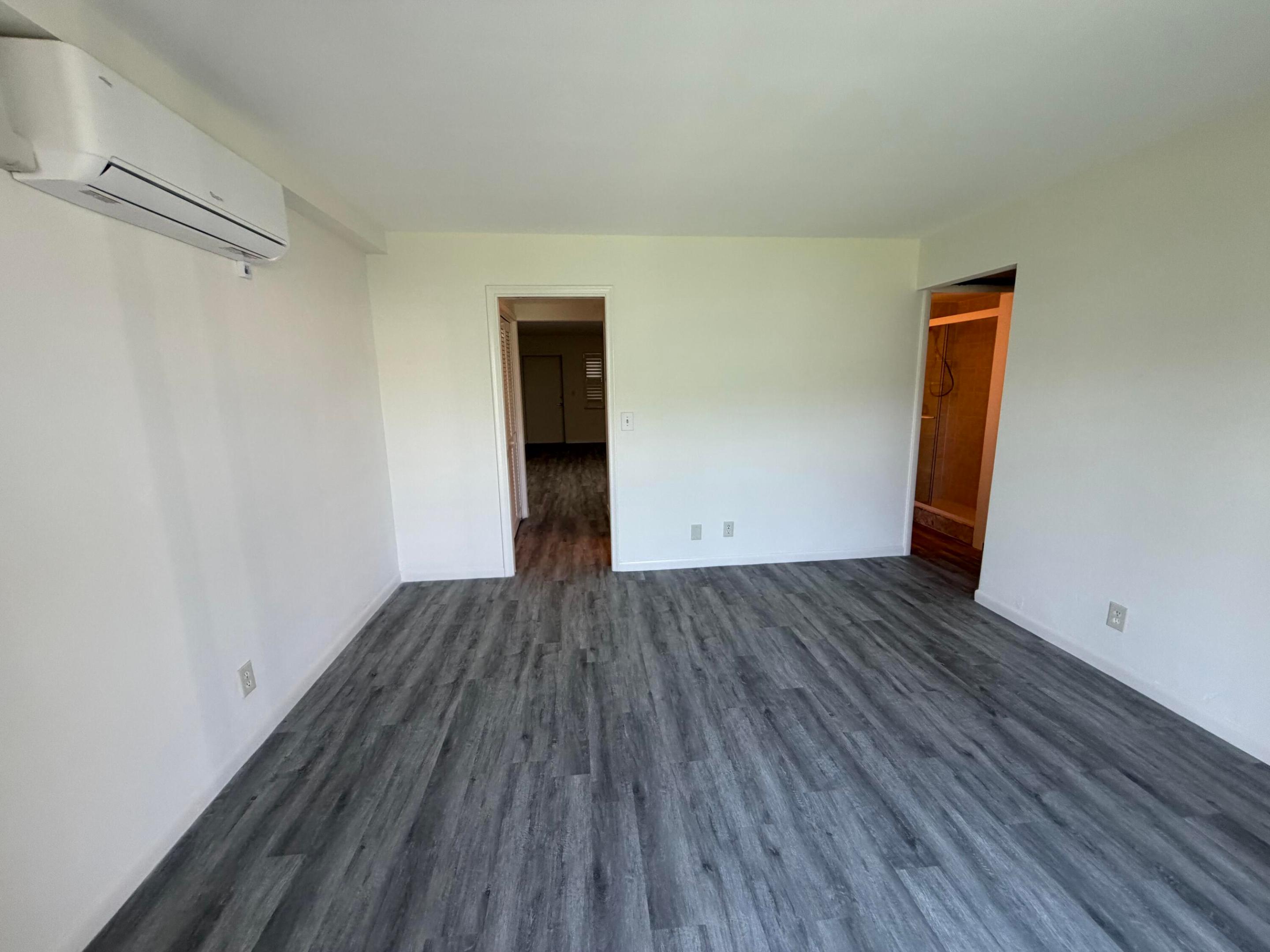 370 E Horizons 203