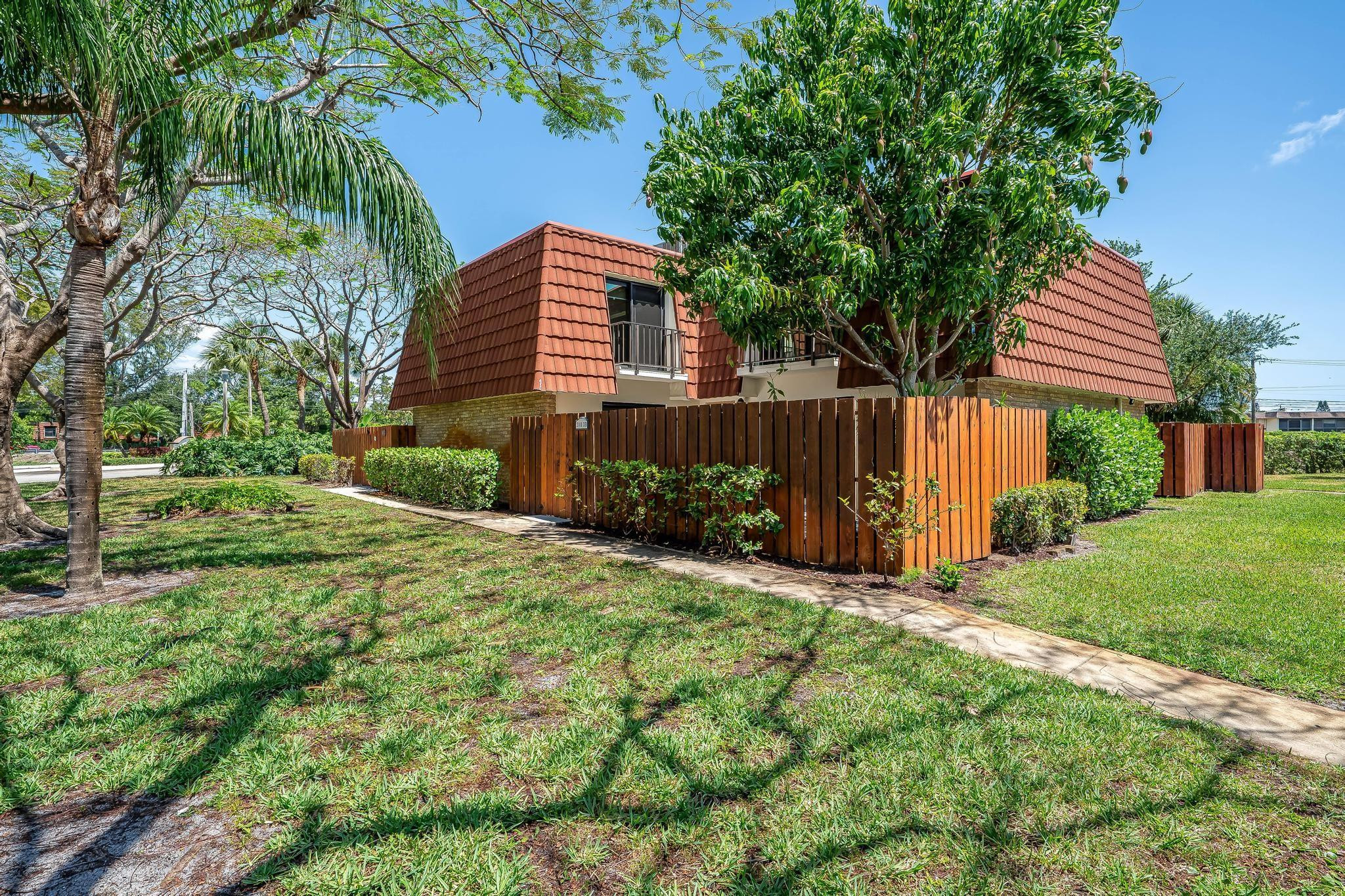 3100 Spanish Wells Dr B