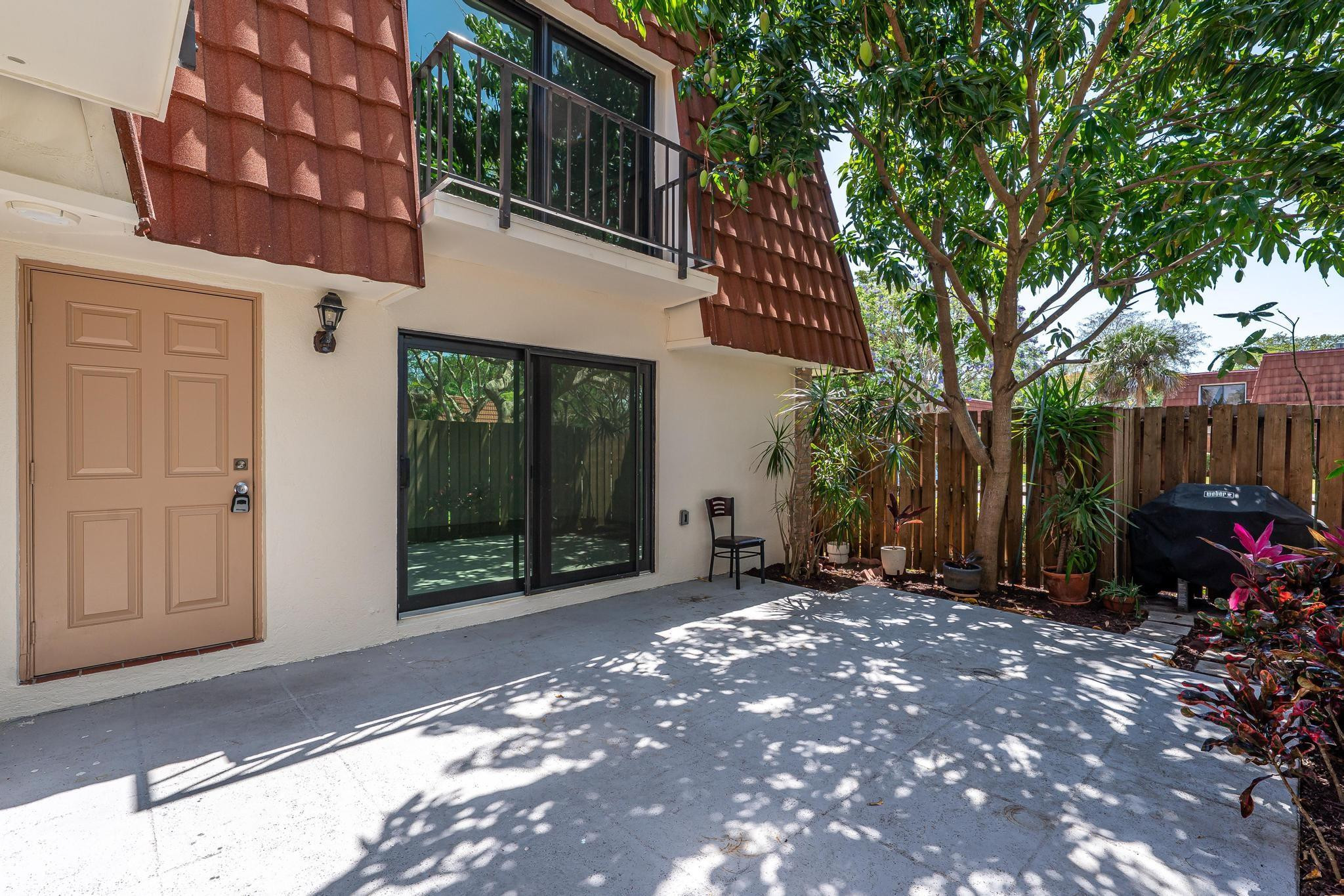 3100 Spanish Wells Dr B