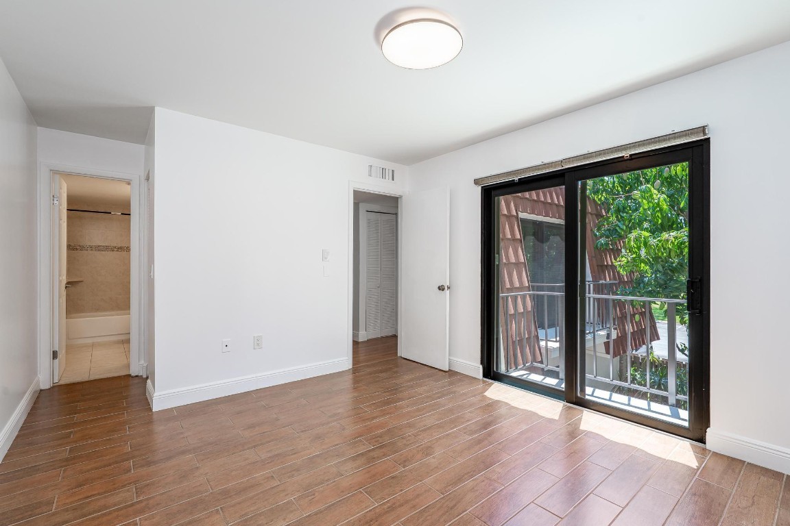 3100 Spanish Wells Dr B