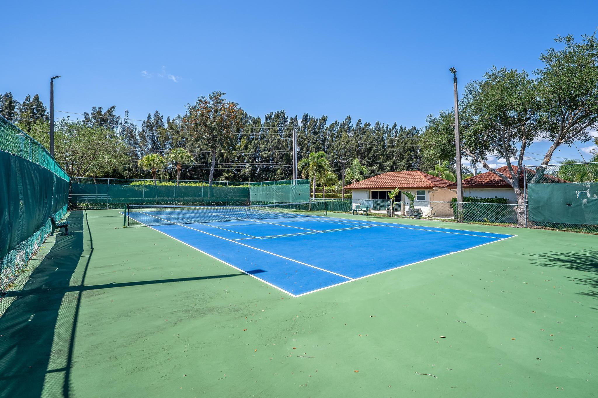 3100 Spanish Wells Dr B