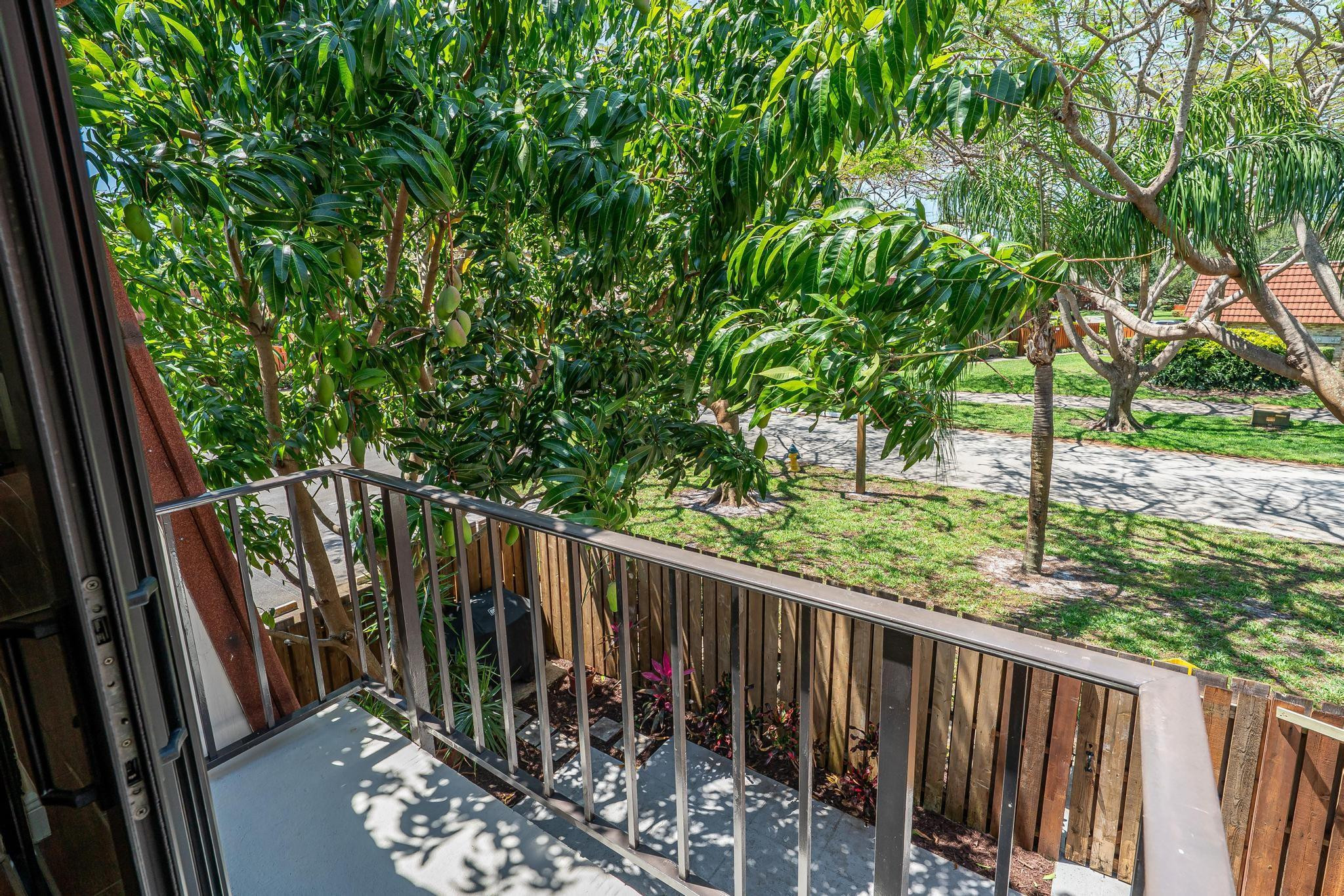 3100 Spanish Wells Dr B