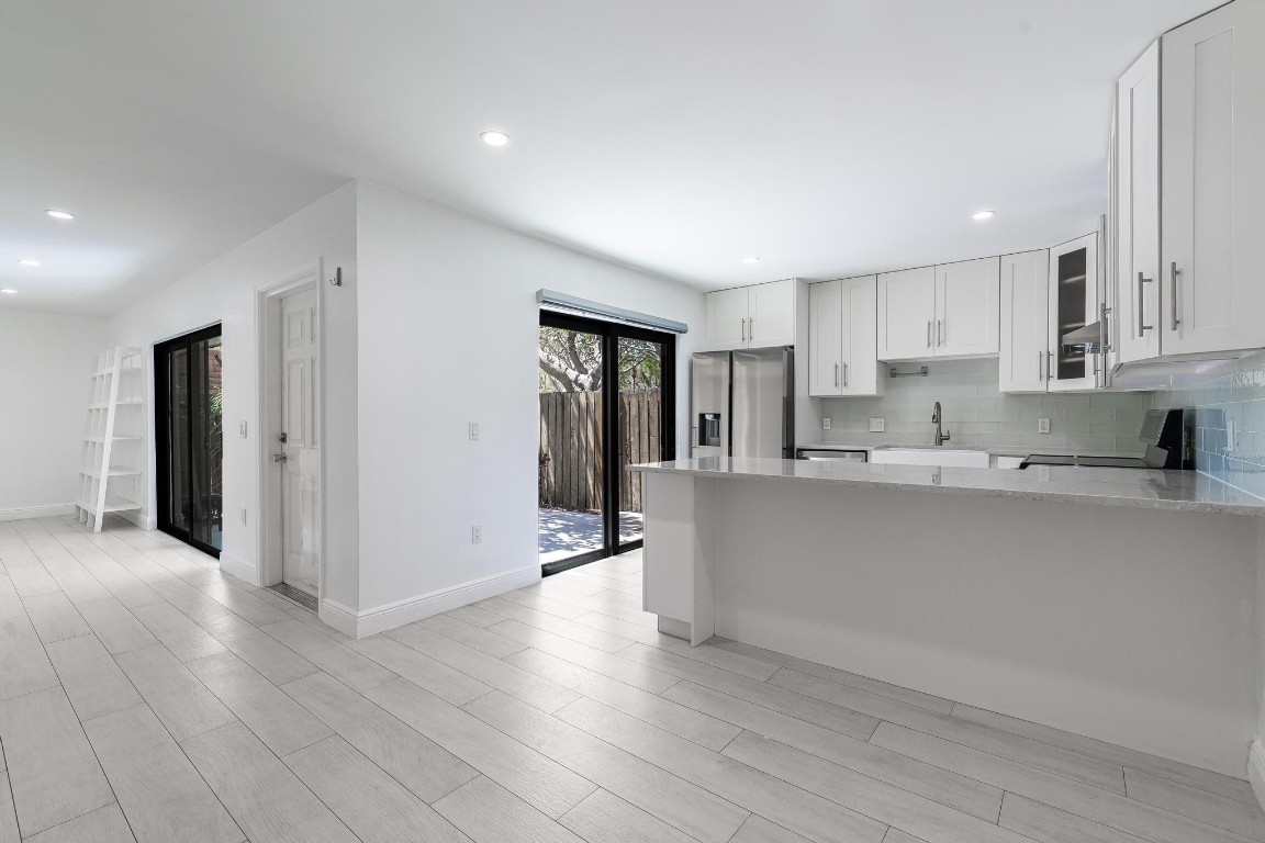 3100 Spanish Wells Dr B