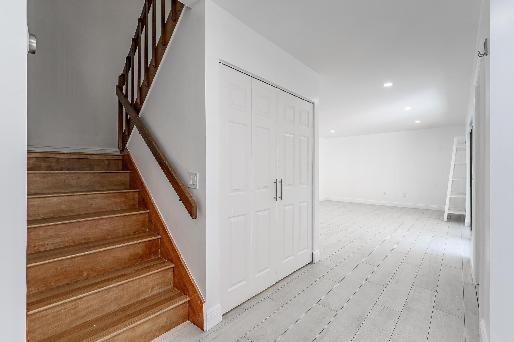 3100 Spanish Wells Dr B