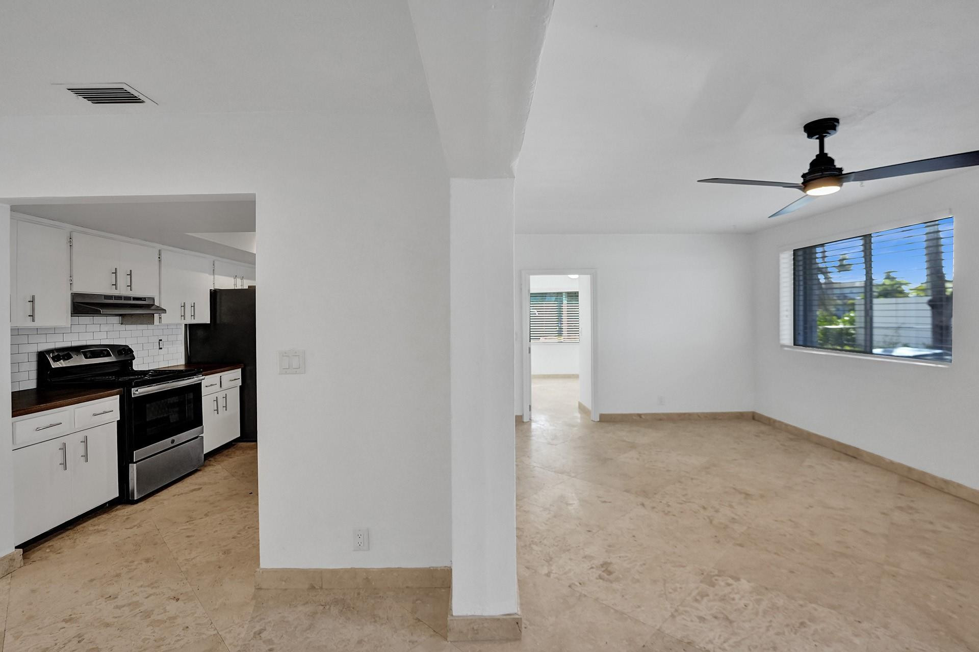1101 NE 4th Ave
