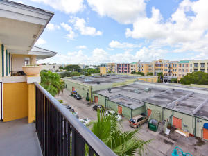 250 NE 3rd Avenue 515