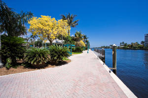 250 NE 3rd Avenue 515