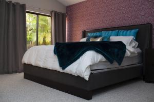 20875 Via Valencia Drive