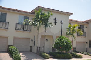 106 S Longport Circle 14c