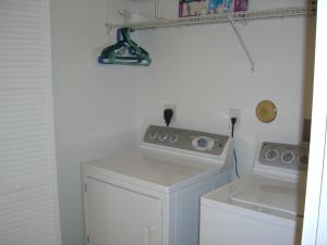 106 S Longport Circle 14c