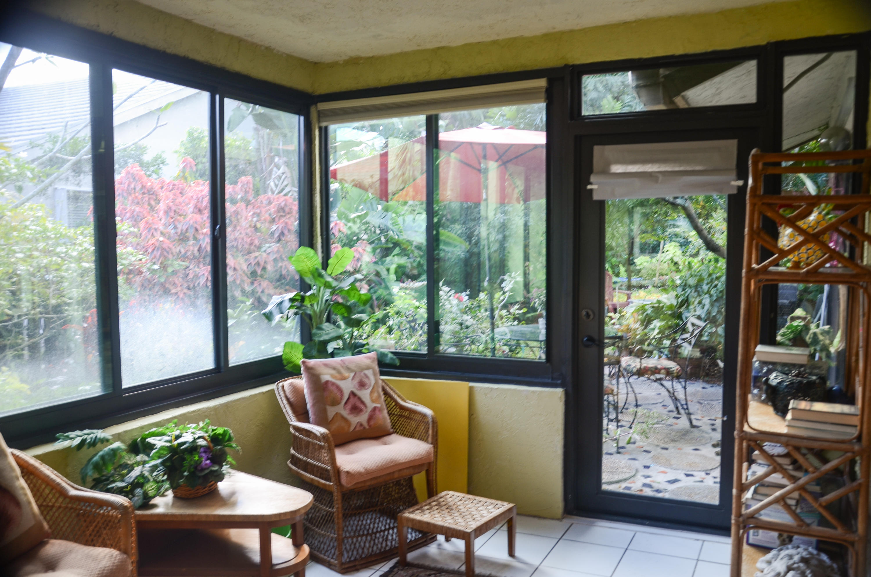 2892 SW 6th Street 0