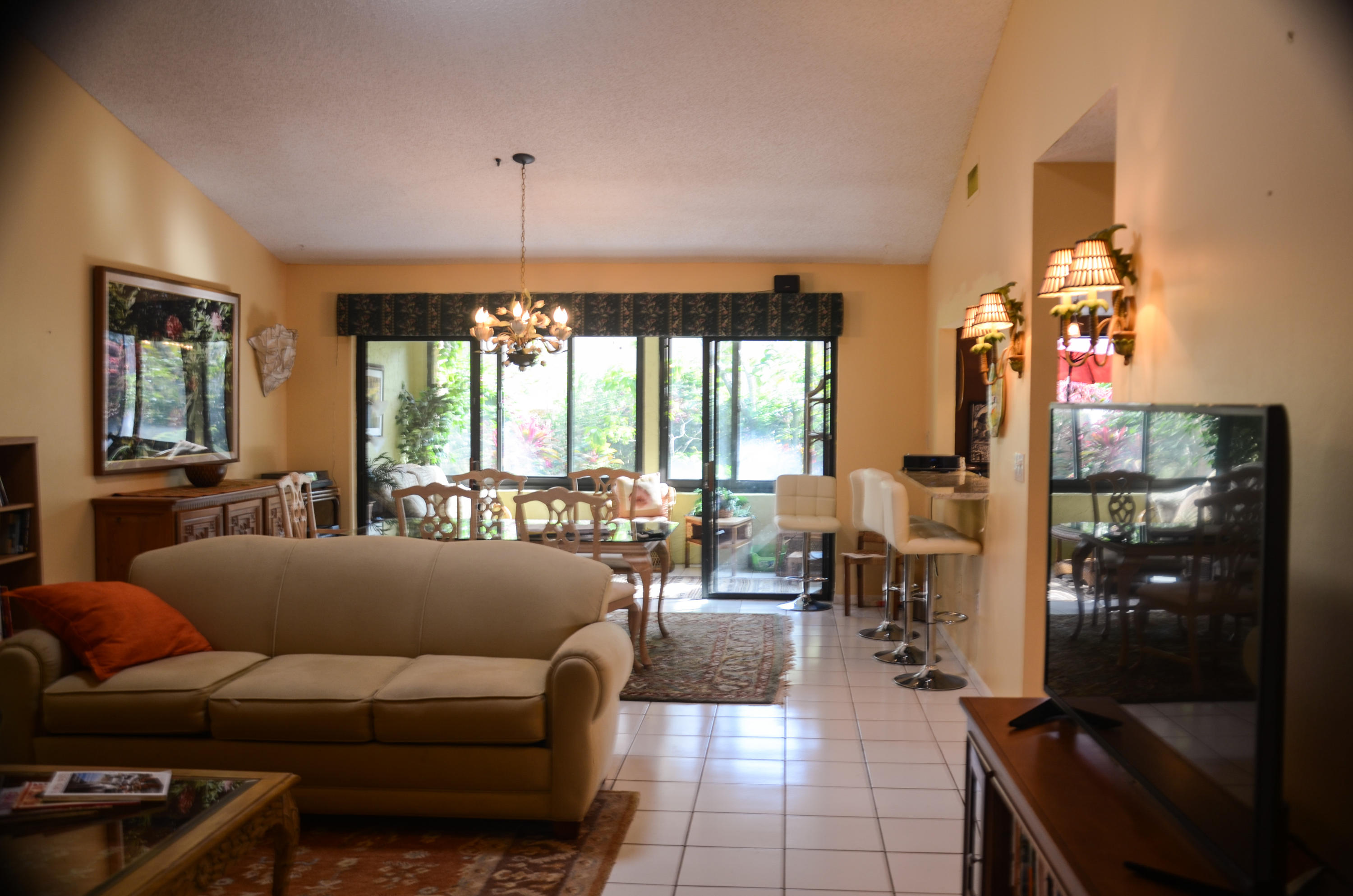 2892 SW 6th Street 0