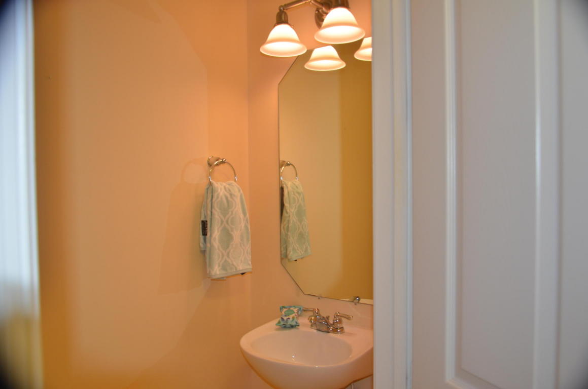 106 S Longport Circle 14c