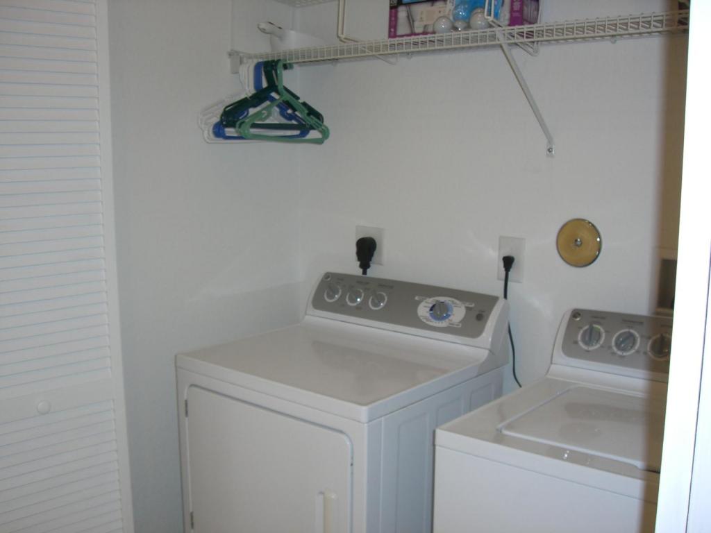 106 S Longport Circle 14c