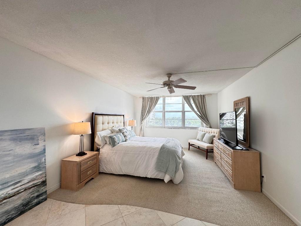 2121 N Ocean Boulevard 609w