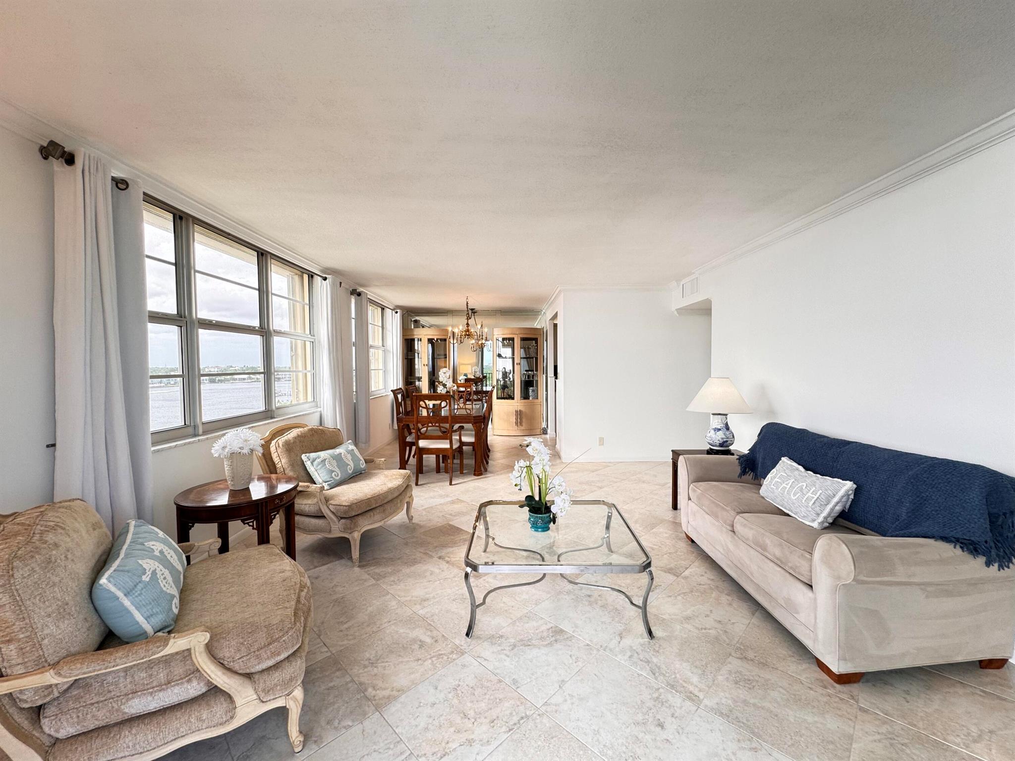 2121 N Ocean Boulevard 609w