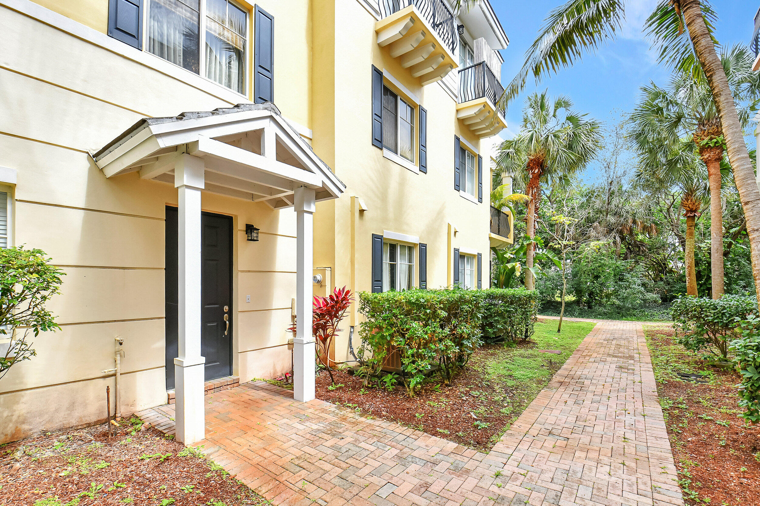 3622 NW 5th Terrace 3622