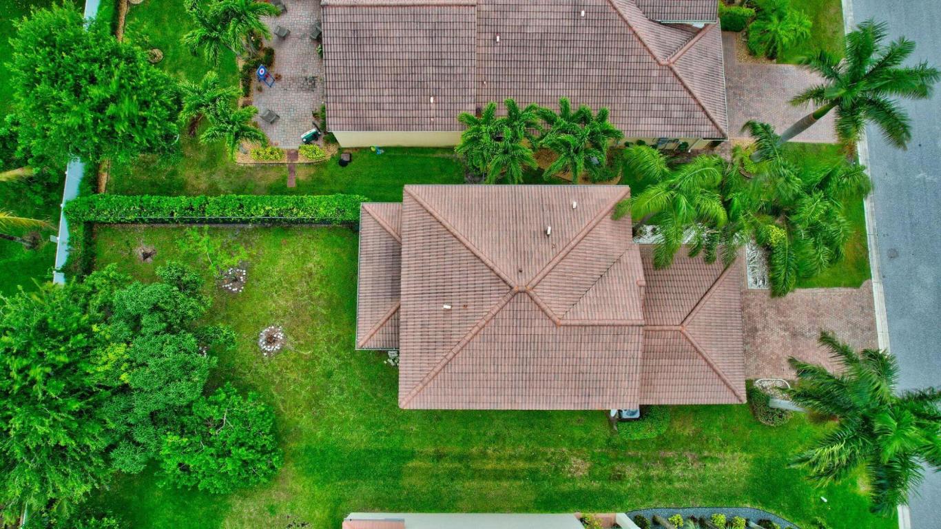 11043 Bitternut Hickory Lane