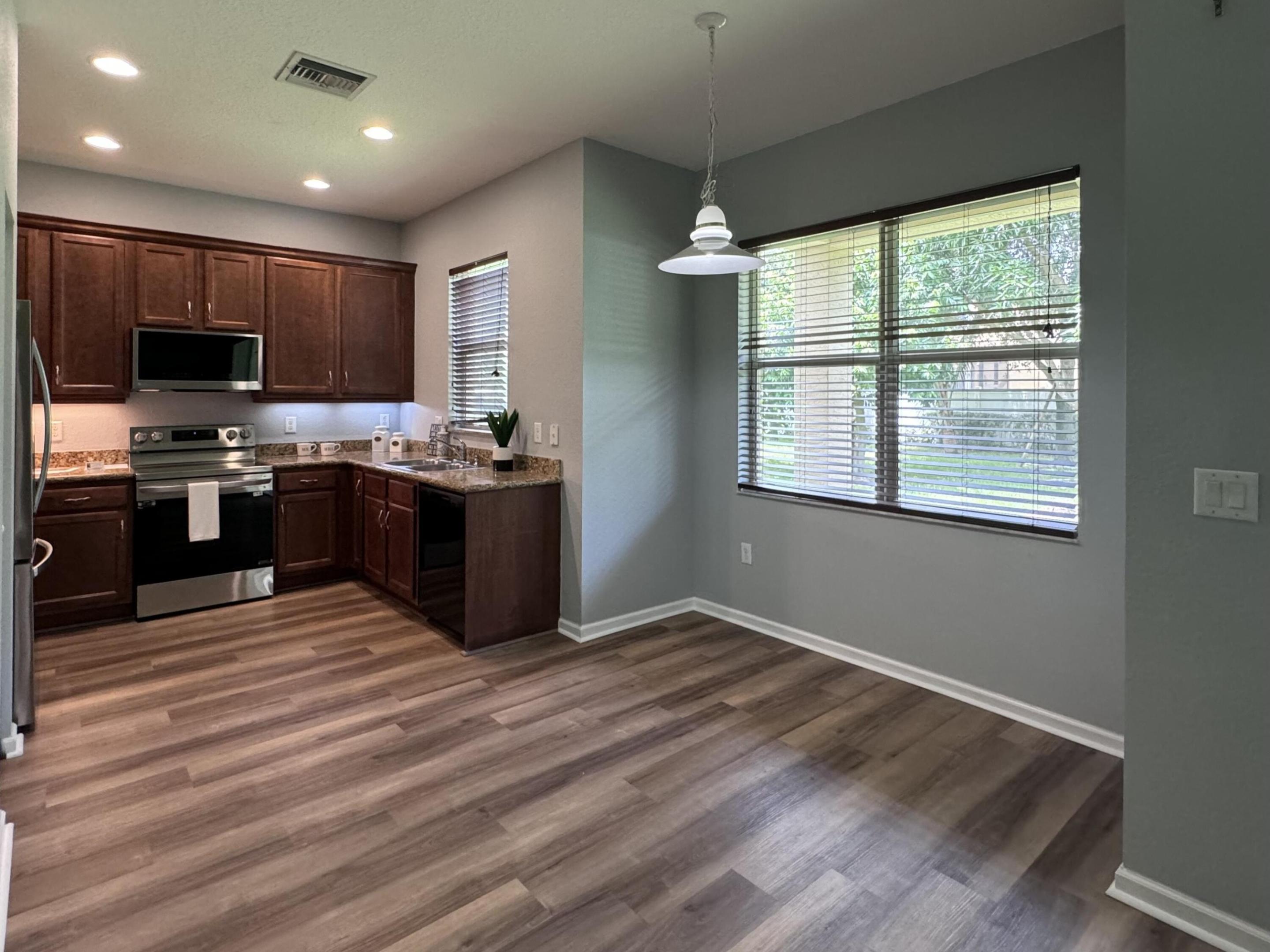 11043 Bitternut Hickory Lane