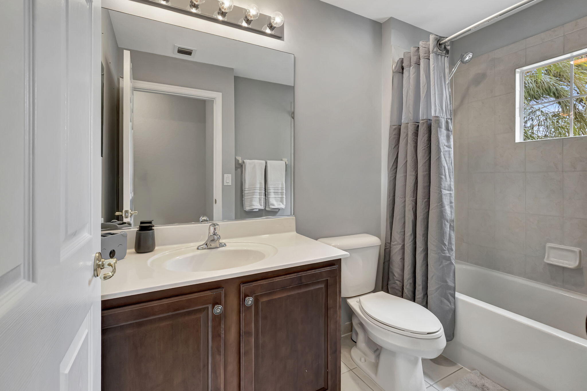 11043 Bitternut Hickory Lane