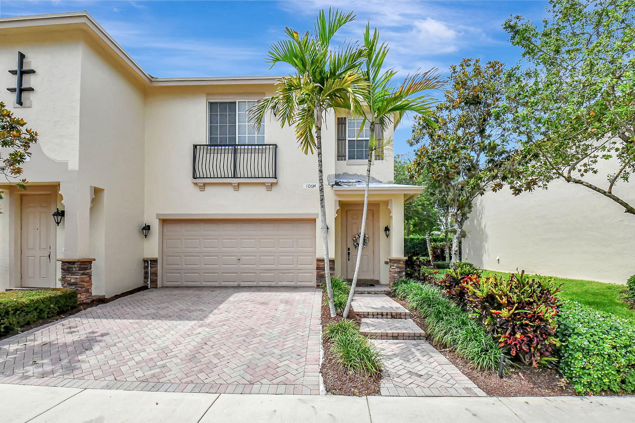 106 S Longport Circle H