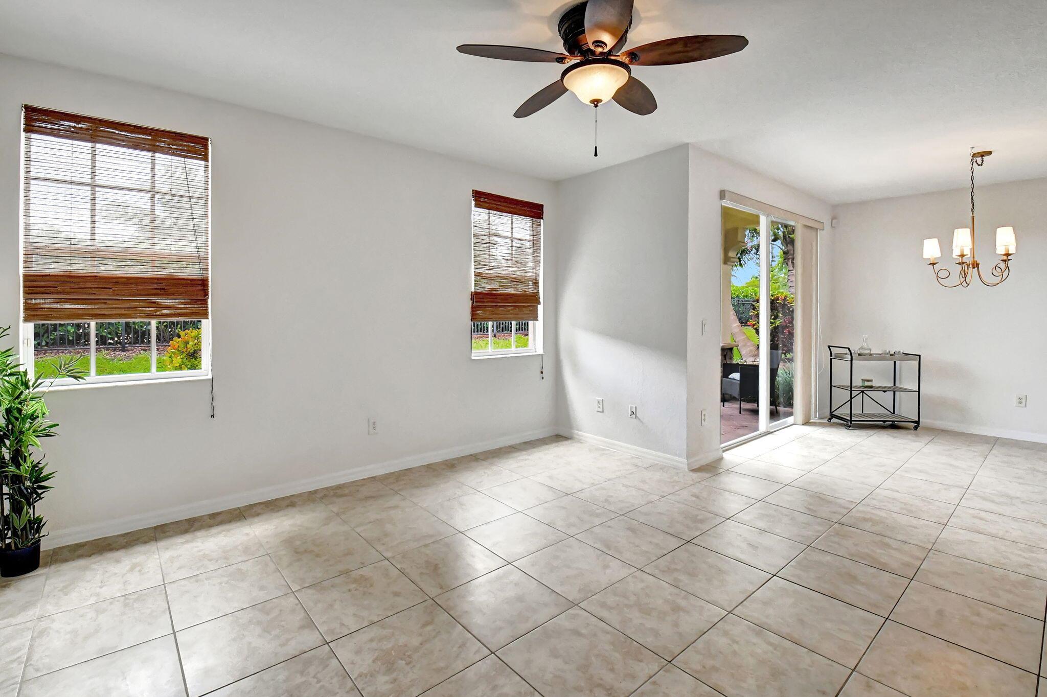 106 S Longport Circle H