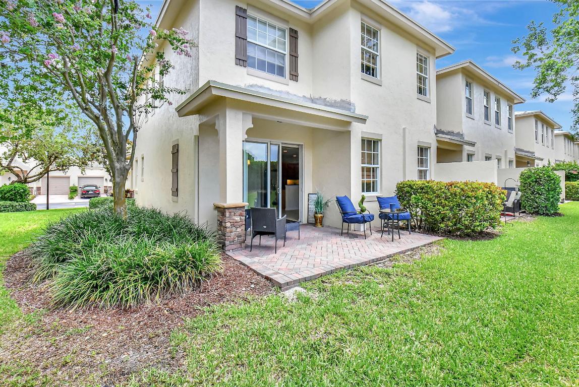 106 S Longport Circle H