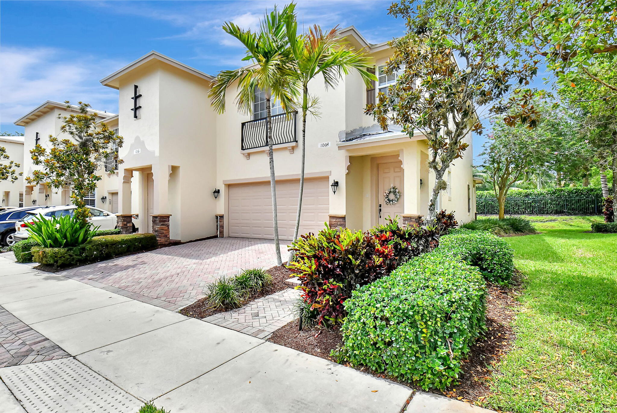 106 S Longport Circle H