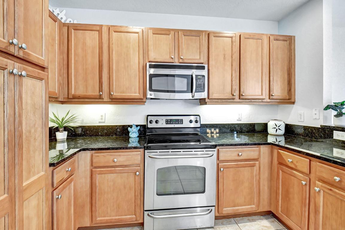 106 S Longport Circle H