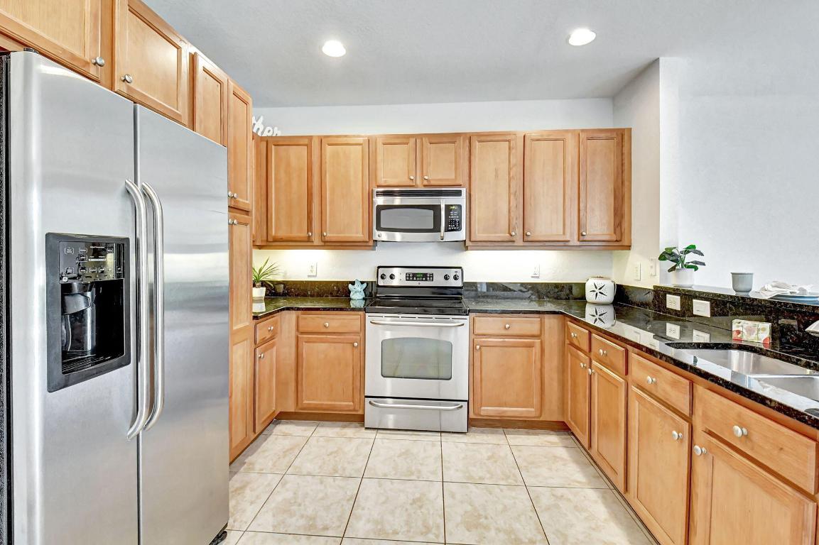 106 S Longport Circle H