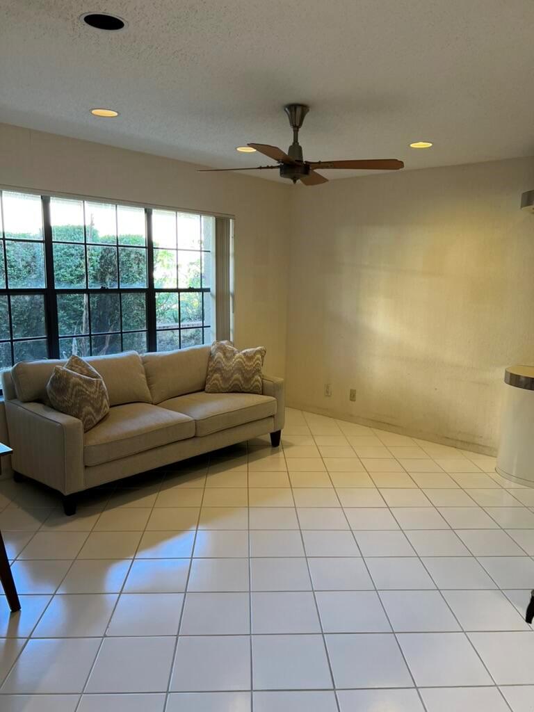 11150 Applegate Circle