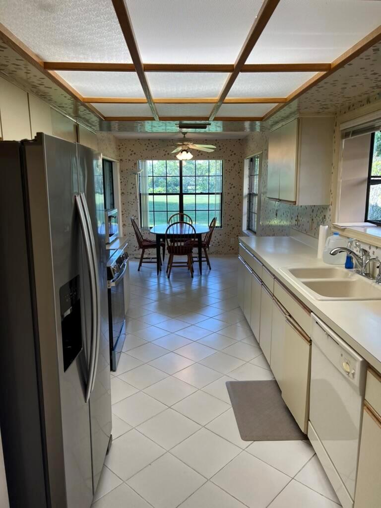 11150 Applegate Circle