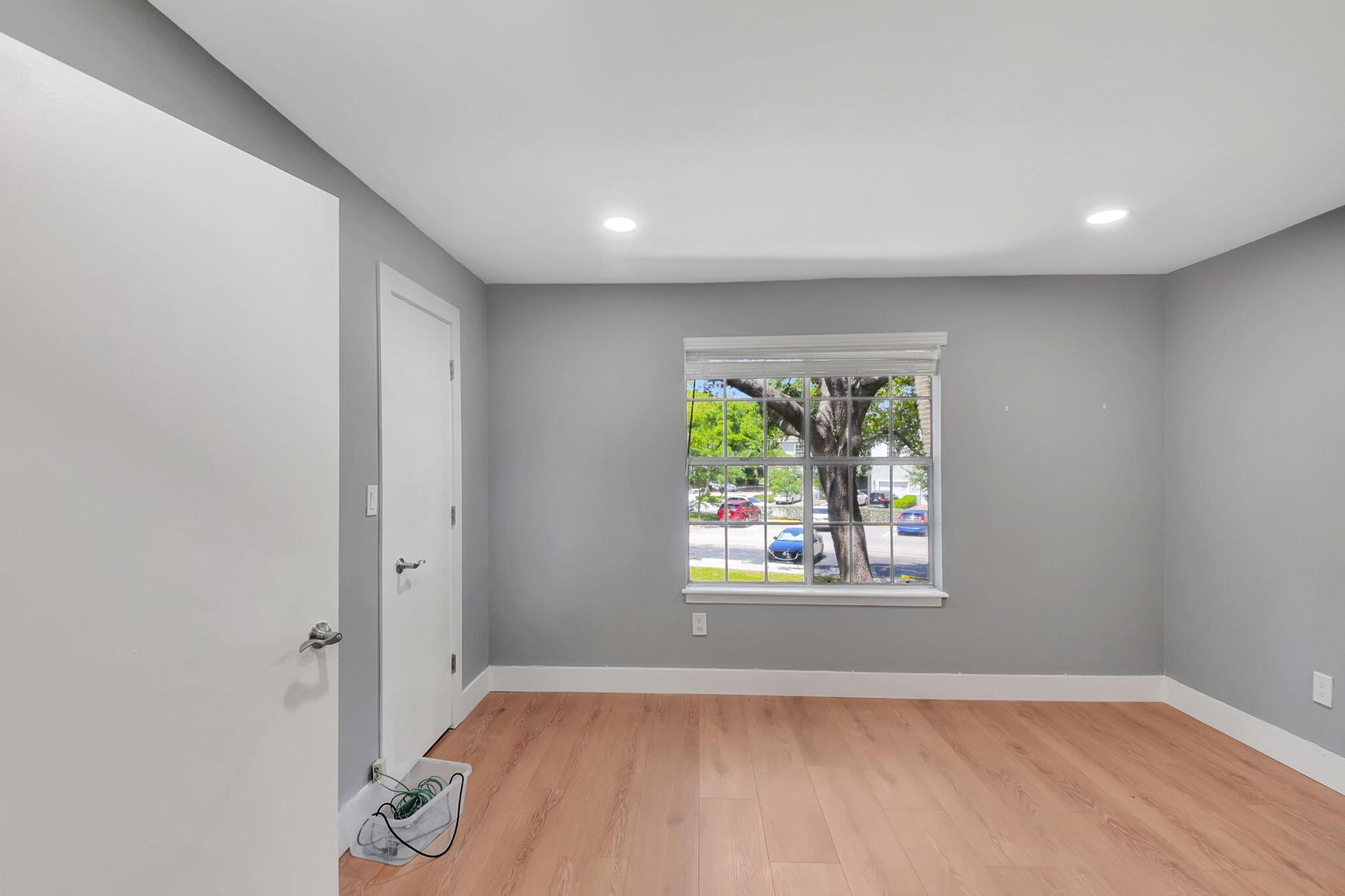 1011 Crystal Way J